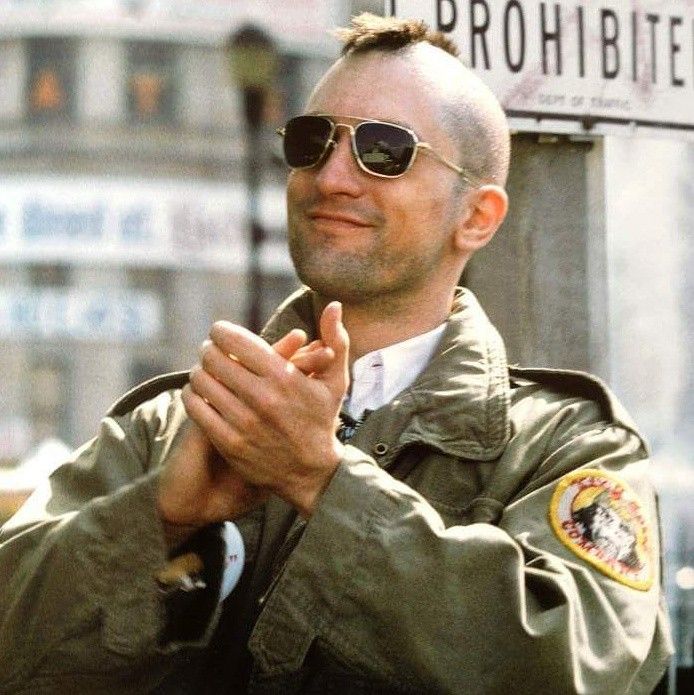 Robert De Niro portant des Randolph Aviator dans Taxi Driver