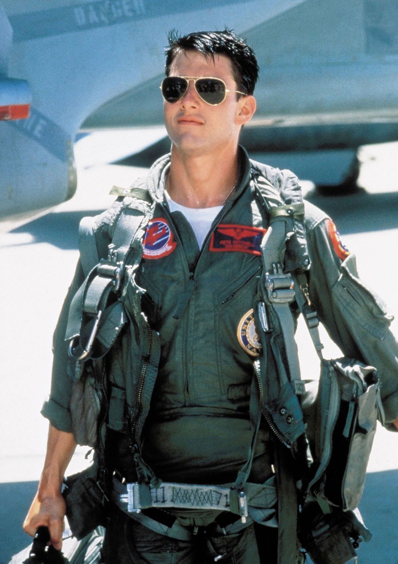 Tom Cruise portant les Ray-Ban Aviator dans Top Gun