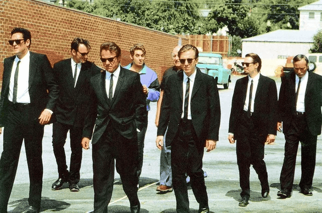 Le casting de Reservoir Dogs portant des Ray-Ban Wayfarer et Clubmaster